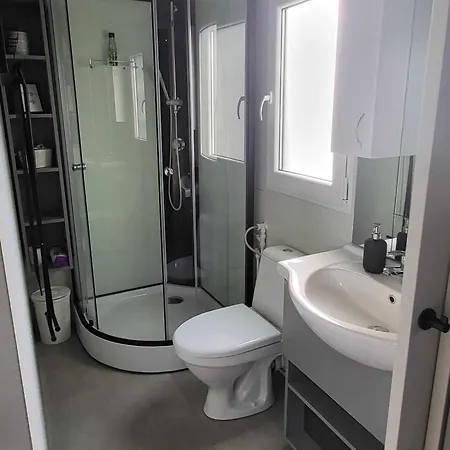Vikendica Vrba Mobile House By The Kolpa River Big Berry Metlika
